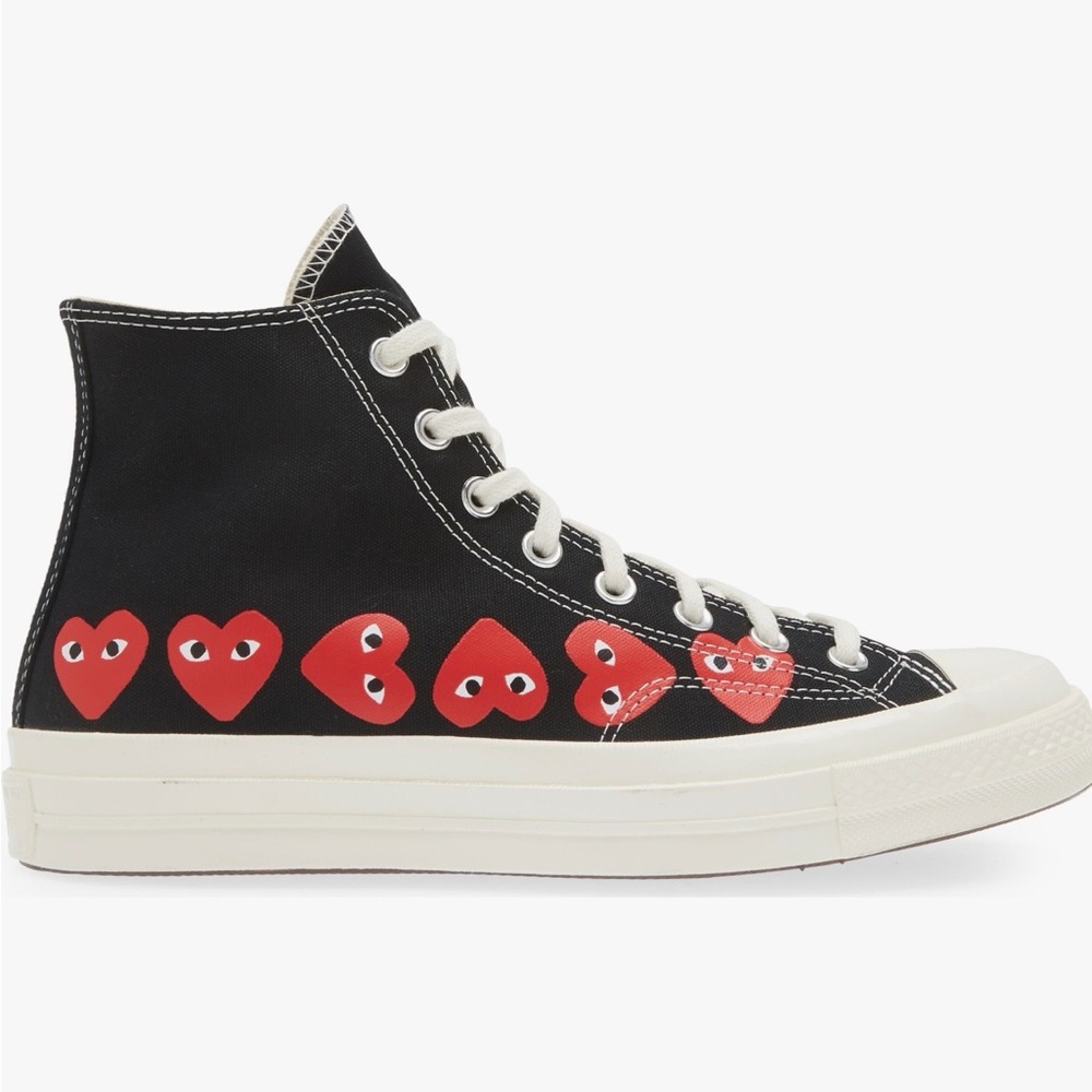 Converse  COMME des GARCONS Black High-Tops with Red Heart Pattern